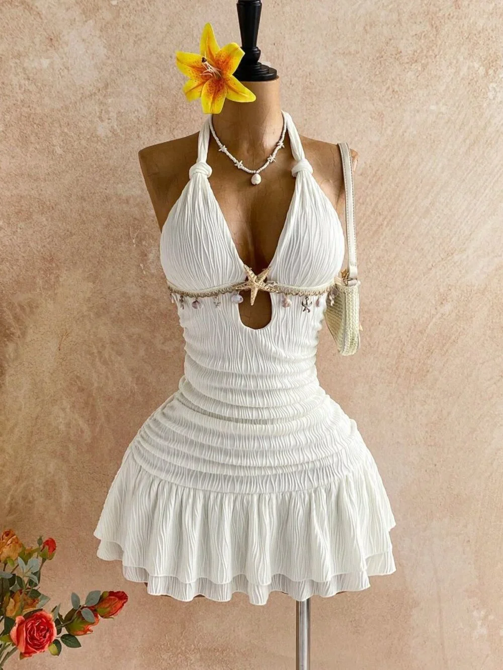 White Halter Twist Bodycon Mini Beach Resort Metal-Accented Women's Dress